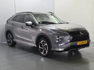 Mitsubishi Eclipse Cross 2.4 PHEV Executive / 6