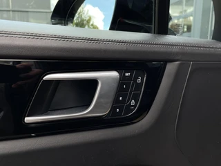 Porsche Cayenne Coupé 3.0 E-Hybrid | Panoramadak | Bose | Luchtvering | / 26