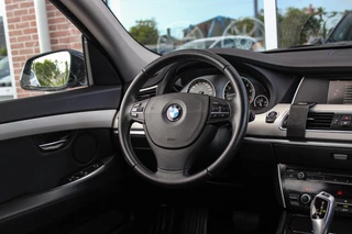 BMW 5-serie Gran Turismo 535i High Executive | NL auto | Facelift | Camera | Navigatie | Bluetooth | Xenon | PDC | Climate control | Cruise control | 19 inch | Elektrische achterklep / 20