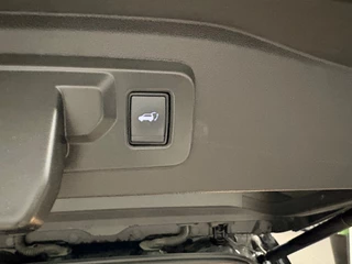 Renault ESPACE E-Tech full hybrid 200 esprit Alpine 7 persoons / Camera / navigatie / 24