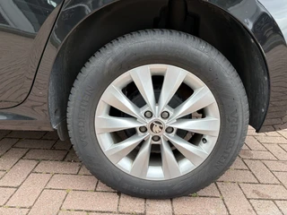 Škoda Kamiq 1.0 TSi DSG 110pk Business Edition  NAVI/CARPLAY/VIRTUAL/CLIMA/CRUISE/PDC/STOELVERWARMING / 54