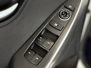 Hyundai i30 1.6 GDI i-Vision | Dealeronderhouden | Achteruitrijcamera | Trekhaak / 20