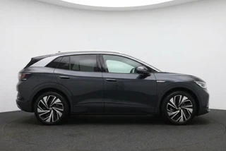 Volkswagen ID.4 First Max 77 kWh Pano l 360 Camera l HUD l VOL OPTIES / 7