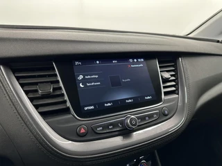 Opel Grandland X 1.2 Turbo Elegance CAMERA TREKHAAK LM NAVI CARPLAY CRUISE ECC. / 31