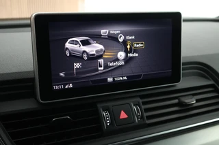 Audi Q5 50 TFSI e 299pk quattro S edition Trekhaak Virtual Cockpit Led Keyless ACC Stoelverwarming 2x S-Line / 24