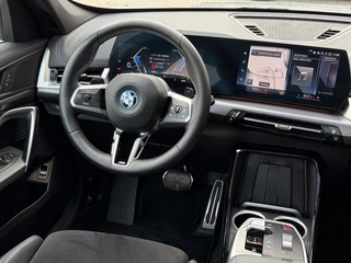 BMW X1 xDrive25e M-sport Camera | Panorama-dak | Keyless | / 15