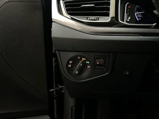 Volkswagen Polo 1.0 TSI Highline Business R R-Line Virtual Cockpit Parkeersensoren Climate Control / 24