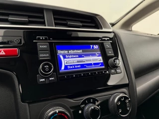 Honda Jazz 1.3 i-VTEC Trend | Cruise Control | Stoelverwarming / 18