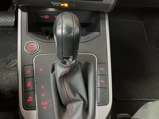 SEAT Arona 1.0 TSI FR Limited Edition / 18