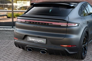 Porsche Cayenne Coupé 4.0 Turbo E-Hybrid GT  Burmester PDCC Carbon HUD ACC 360 / 55