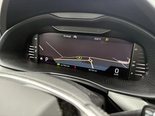 Škoda Kamiq 1.0 TSi DSG 110pk Business Edition  NAVI/CARPLAY/VIRTUAL/CLIMA/CRUISE/PDC/STOELVERWARMING / 4