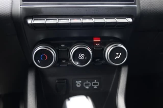 Renault Clio 1.6 E-Tech Hybrid 140 Business Zen|Camera|Automaat|Dealer OH| / 12