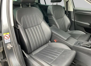Škoda Superb Combi 1.4 TSI iV 218 pk Business Edition Plus AUT  | 1e eigenaar | navigatie | panoramadak | trekhaak | leder interieur / 21