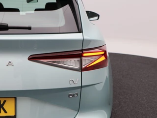 Skoda Enyaq iV 60 180 Pk | Panoramadak | Half Leder | CarPlay | Climatronic | 19 Inch | 106.943 Km!! / 16