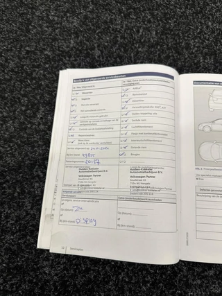 Volkswagen Passat 1.4 TSI GTE Connected TREKHAAK-NAVI-DAB-STOELVERWARMING / 41
