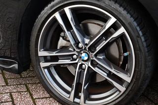 BMW 2 Serie Gran Coupé 218i M-Sport  Shadowline Trekhaak 18inch Live-cockpit Sfeerverlichting / 64