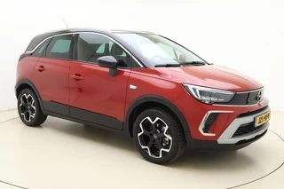 Opel Crossland 1.2 Turbo Ultimate 110 PK | Navigatie | Alcantara bekleding | Climate control | Camera | DAB Radio | Extra getint glas | Keyless / 9