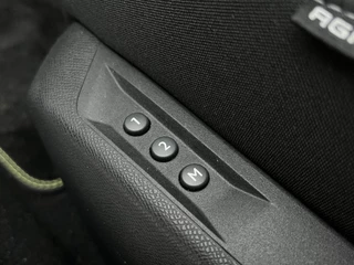 Peugeot 308 Plug-in Hybrid 225 EAT8 Automaat GT  | Schuifdak | Leder | Camera rondom | Focal Audio | / 40