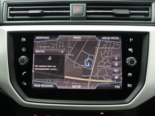 Seat Arona 1.0 TSI Xcellence Launch Edition | Trekhaak | Beats Audio | Navi | Camera / 31