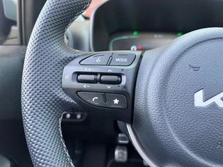 Kia Picanto 1.0 GDi GT-Line | Stoel/Stuurverwarming | Keyless entry | Schuif/Kanteldak | Draadloze oplader | Fabrieksgarantie | NAP / 13
