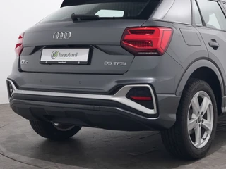Audi Q2 35 TFSI 150PK S LINE S-TRONIC  | Panoramadak | Cruise Adaptief | Camera | Elektr. achterklep / 25