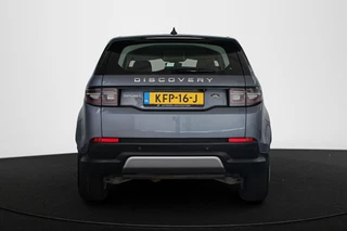 Land Rover Discovery Sport P300e 1.5 S / 17