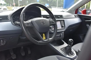 SEAT Arona 1.0 TSI Style Business Intense Carplay Navigatie | BSM | Climate en Cruise Control | 12 mnd BOVAG garantie | Whatsapp 06-53188999 / 2