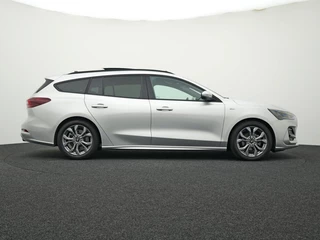Ford Focus Wagon 1.0 EcoBoost Hybrid ST Line X Navigatie | Trekhaak | Panodak | / 12