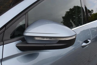 Audi Q4 e-tron 40 Launch edition Advanced 77 kWh MATRIX LED / 17