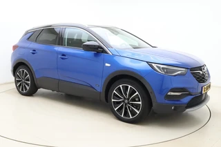 Opel Grandland X 1.6 Turbo Hybrid Elegance Automaat | Lederen bekleding | Stoelverwarming en ventilatie | Electrische achterklep | Keyless | Navigatie | DAB radio / 9