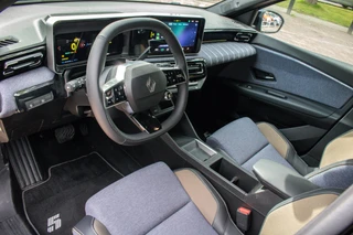 Renault 5 comfort range techno 52 kWh | Rijklaar | Fabrieksgarantie t/m 05-2031  | Apple Carplay/Android Auto | Camera | Stoelverwarming / 19