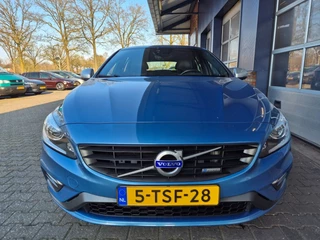 Volvo V60 1.6 T3 R-DESIGN Camera, Trekhaak, Carplay, ALL IN Prijs! / 10