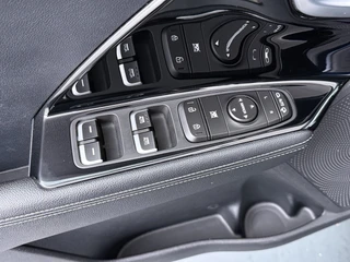 Kia Niro 1.6 GDi Hybrid DynamicPlusLine  - Trekhaak - Stoel/stuurverwarming - Camera - AppleCarplay - Android Auto - - Fabrieksgarantie tot 02-2028 / 21