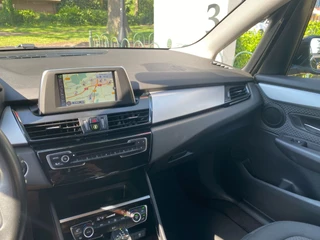 BMW 2 Series Active Tourer 225xe iPerformance Centennial Executive  Airco-Ecc/Alu wielen/Navigatie/Hybride / 26