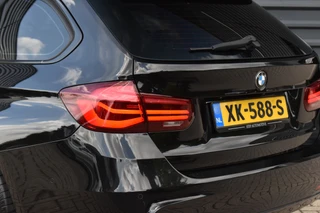 BMW 3 Serie Touring 320i M Sport Shadow  | Virtual Cockpit | Achteruitrijcamera | Groot Navi | HiFi | / 31