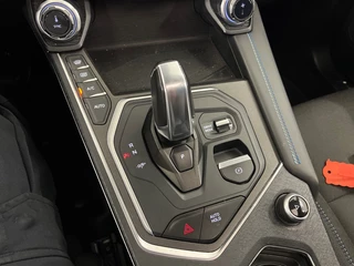 Lynk & Co 01 1.5 PHEV 262PK Black optic Adapt.Cruise 360° Cam Carplay Plug-in Stoelverw Vol opties! / 15