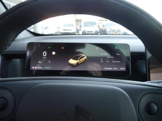 Leapmotor B05 ProMax Design 67.1 kWh | Panoramadak | Elektrisch verstelbare stoelen | Stuurwiel verwarming | Apple carplay/Android auto | Sfeerverlichting | Regensensor | Privacyglas | 19 inch lichtmetalen velgen / 19