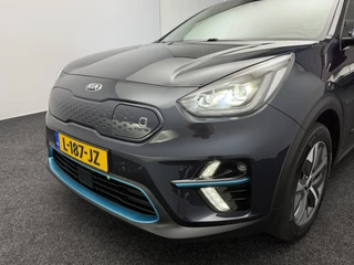 Kia e-Niro DynamicPlusLine 39 kWh SOH 93,8% | Trekhaak |Schuif/Kanteldak | Camera | Stoel/Stuurverwarming / 5