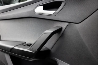 SEAT Leon 1.0 TSI Style  | LED | Carplay / 24