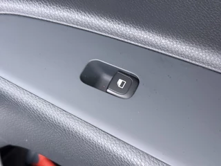 Kia Stonic 1.0 T-GDi MHEV DynamicLine  - Apple Carplay/ Android Auto - Cruise Control - Airco - Achteruitrijcamera - Fabrieksgarantie tot 02-2032 of 150.000km / 43