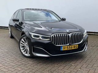 BMW 7 Serie 730d xDrive ACC Pano Softclose 4wielsturing High Executive HUD / 46