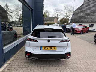 Peugeot e-308 SW GT Avantage EV 54 kWh / 42