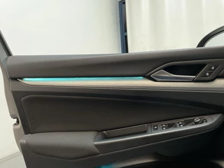 Volkswagen Golf Variant 1.5 TSI Life Business Sfeerverlichting Navigatie Virtual Cockpit Parkeersensoren / 27