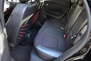Renault Captur 1.2 TCE AUT. / STOEL VERW. / ECC / PDC / H-LEDERLOOK BEKL. / 42