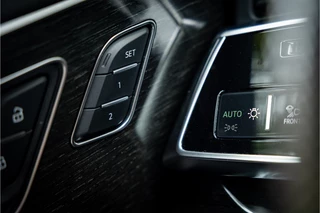 Audi Q7 55 TFSI e Quattro S-Line  S Sportstoel Matrix LED Air Suspension Luchtvering / 21