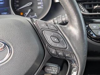 Toyota C-HR 1.8 Hybrid Bi-Tone 100% OH AIRCO NAVIGATIE ADAPTIVE CRUISE CONTROL / 14