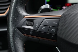 Cupra Formentor 1.4 e-Hybrid Business SOH 99% Camera Trekhaak / 30