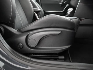 Kia XCeed 1.5 T-GDi GT-Line  - Automaat - Panorama dak - Stoel/Stuur verwarming - Navigatie - Climate Control - Achteruitrijcamera - Elektrische Achterklep - 7 jaar of 150.000km Fabrieksgarantie / 43