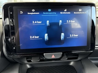 Toyota Yaris 1.5 Hybrid 115 First Edition Adaptive cruise ctrl / 20