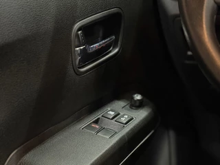 Suzuki Ignis 1.2 Smart Hybrid Select Automaat | Camera | Stoelverwarming | DAB Radio | LED | 16' inch / 23